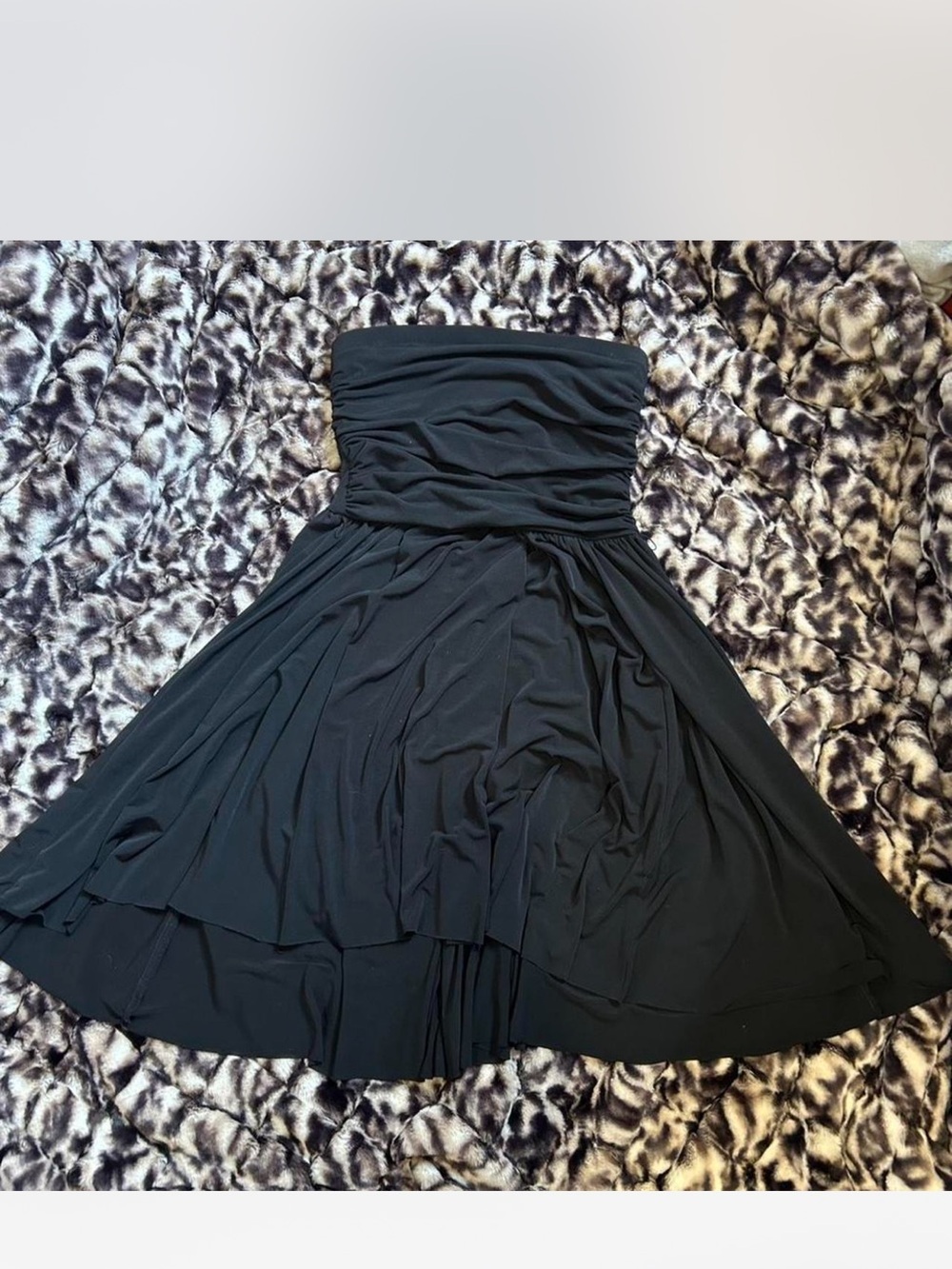 Hourglass Strapless Black Ruched Fit-and-Flare Dress